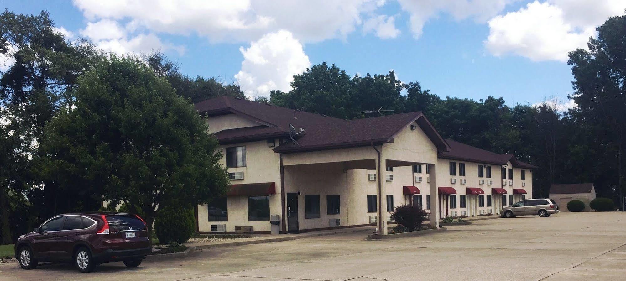 Anderson Chesterfield Travel Inn Daleville Bagian luar foto